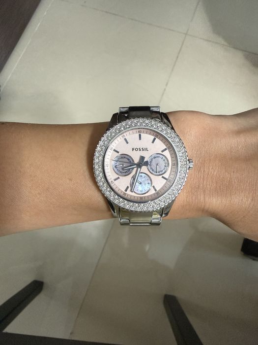 Продам оригинальные часы бренда fossil