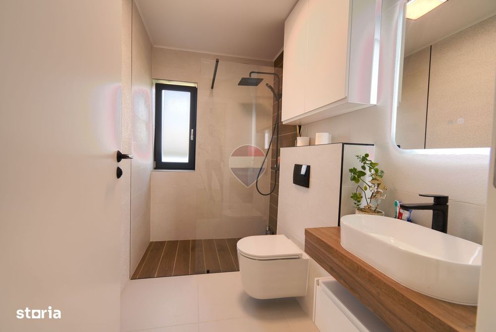 Casa de inchiriat, 5 camere, Jucu de Mijloc