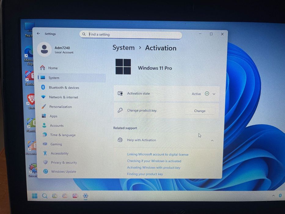 Laptop Dell Latitude E7240, I7-4600/2,1gHZ,SSD 256GB, baterie NOUA,W11