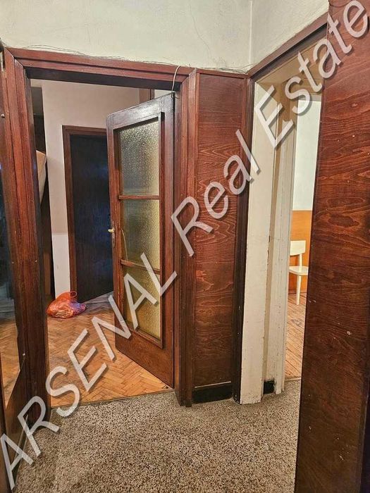 Дава се под наем Двустаен апартамент в София, Център - 60 кв.м за 500 € - Снимка #1