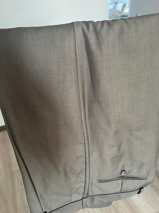 Продам мужской костюм