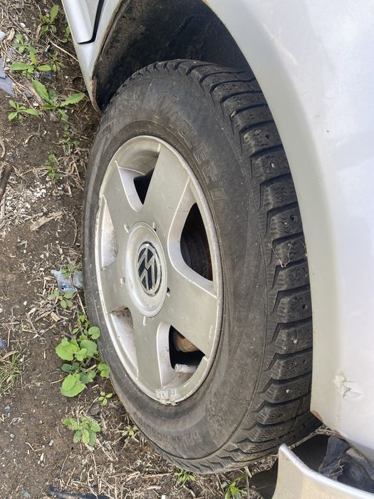 Гольф 4 на разбор 1.6