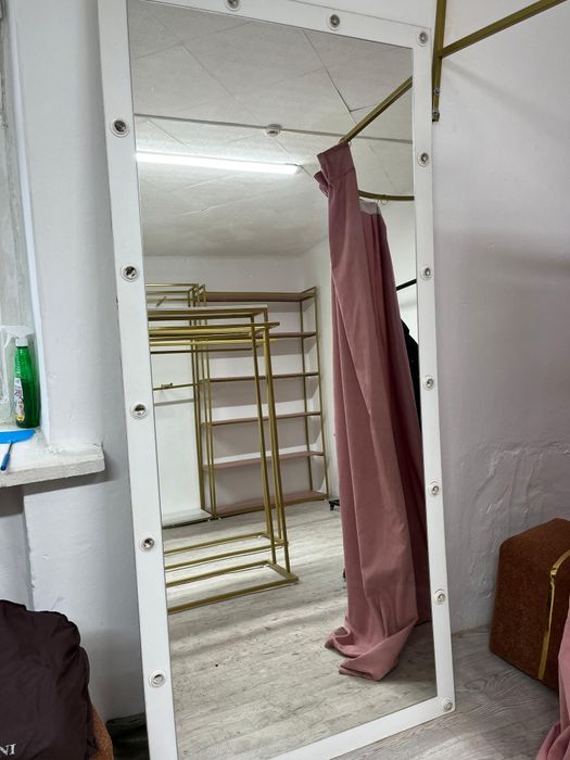 ПродаетсЯ  Стеллаж для вещей