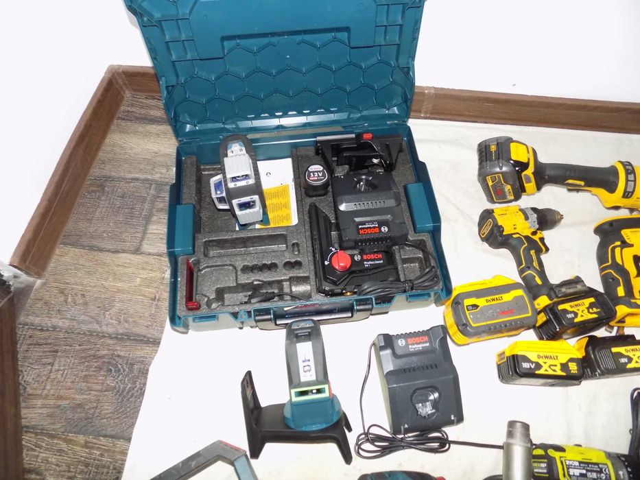 Scule  DeWalt , Ryobi , suflanta Leister , masina de insurubat Bosch 1/2