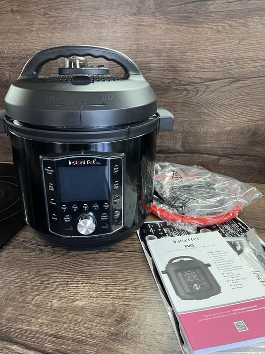 Мултикукър Instant Pot PRO