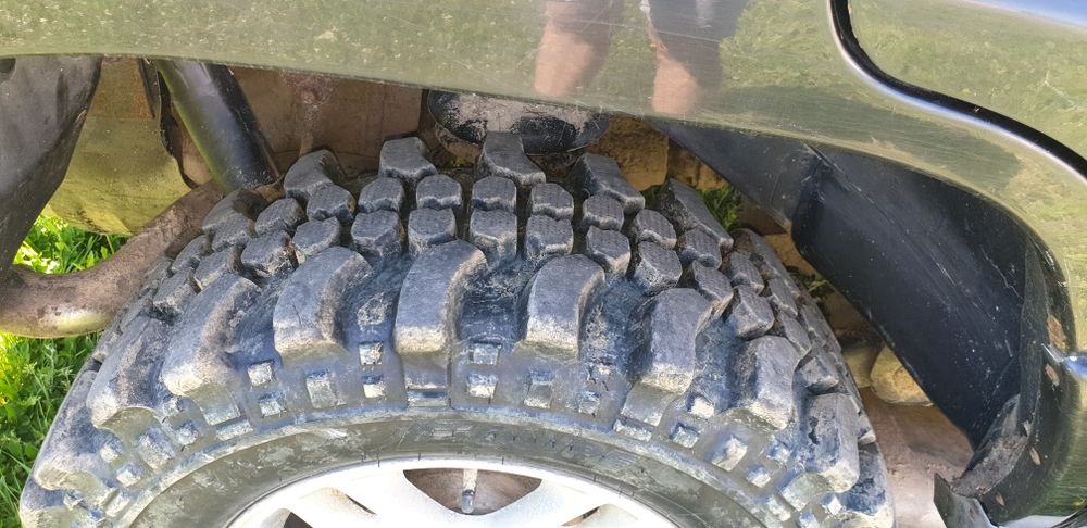 Dezmembrez jeep grand cherokee 3.1 diesel an 2001