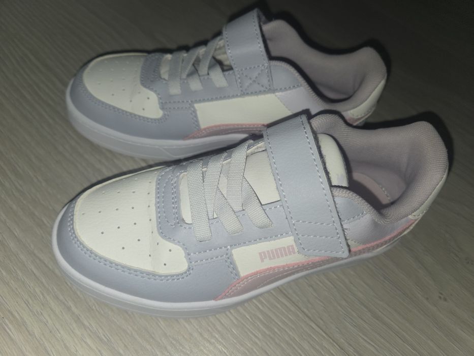 Adidași Puma mărimea 33