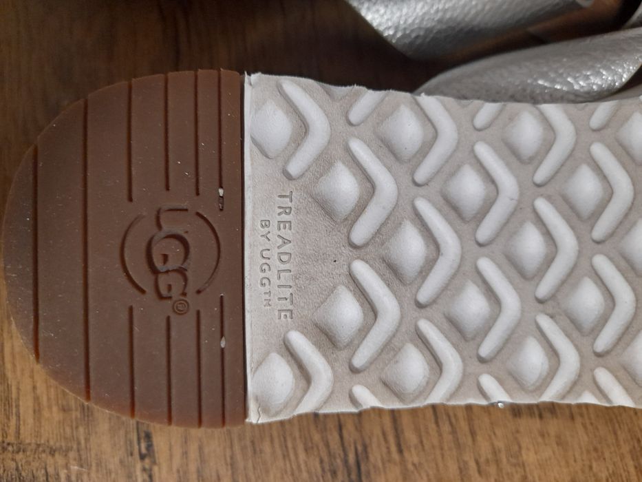 UGG Kari дамски чехли 41 номер.