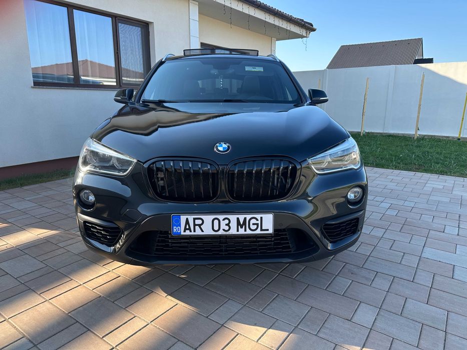 BMW X1 F48 2017 - 110.000 Km - 2000cmc benzina Biturbo