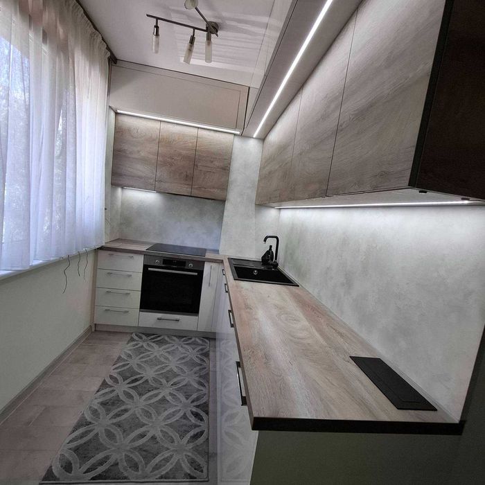 Продава се Тристаен апартамент в Варна, Възраждане 1 - 74 кв.м за 2325 €/кв.м - Снимка #3