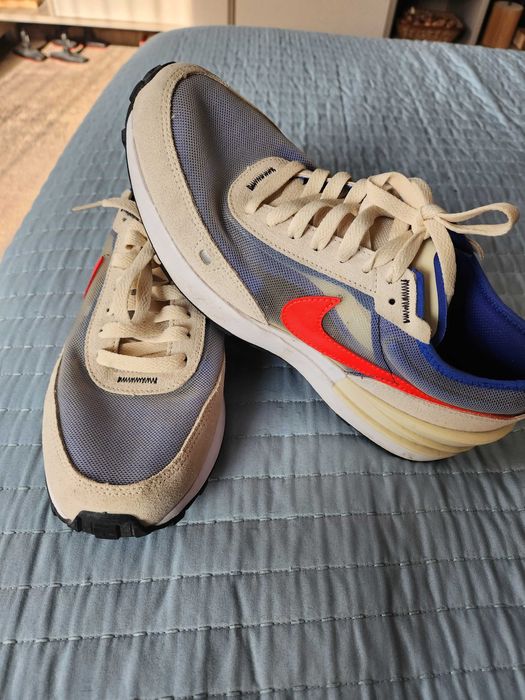 Маратонки Nike номер 40, стелка 25 см