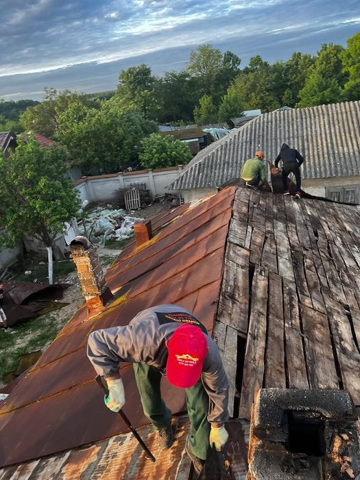 Acoperișuri Dulgheri Mansardări Reparații De Urgență
