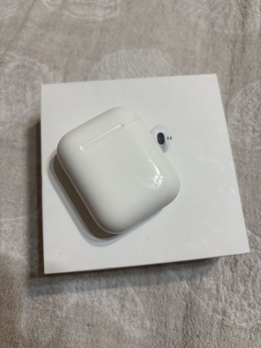 Продам AirPods бу оригинал
