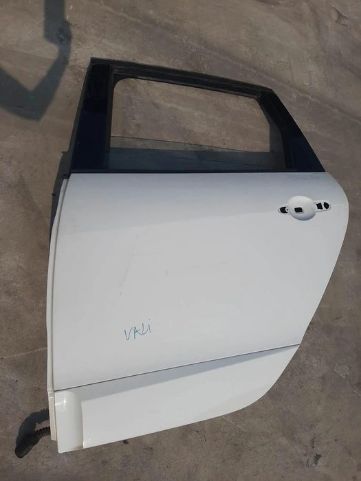 usa portiera stanga spate  renault scenic 3 jzo 2010