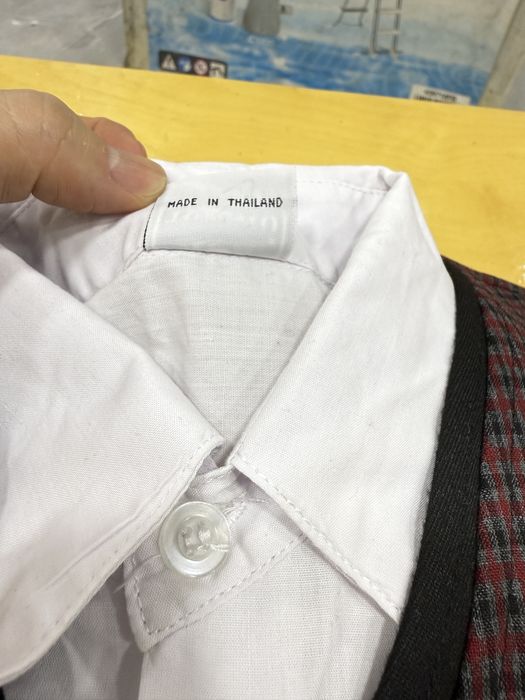 Брюки рубашка жилет на 4-5 лет