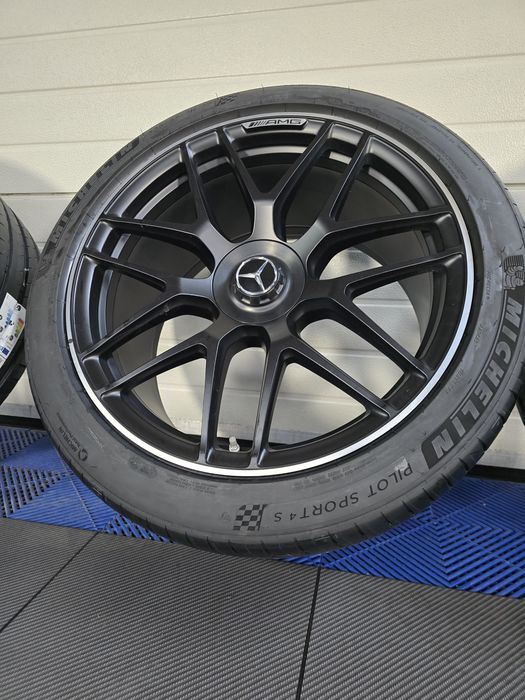 22" ОРИГИНАЛНИ AMG джанти GLE63 W167 + НОВИ Michelin Pilot Sport 4S
