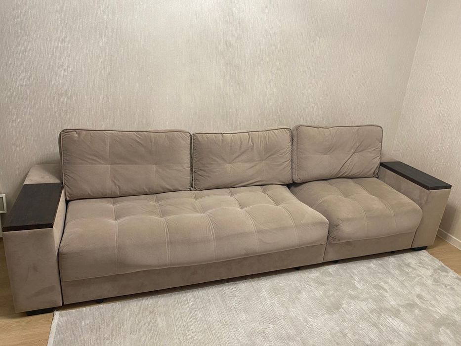 Диван раскладывающийся бу