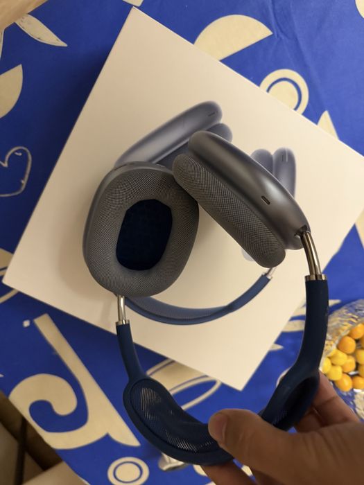 AirPods Max 1gen Blue