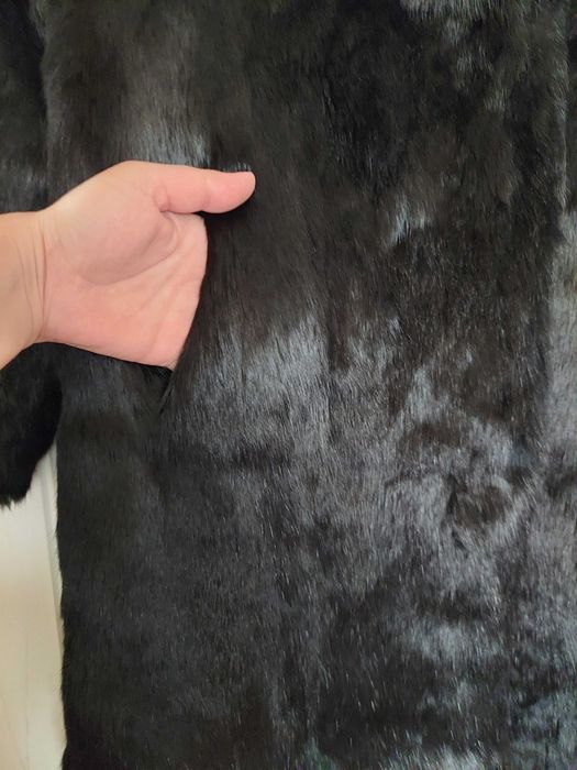 Haina din blana naturala