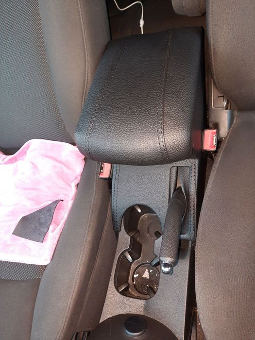 Мошинага бар сотилади