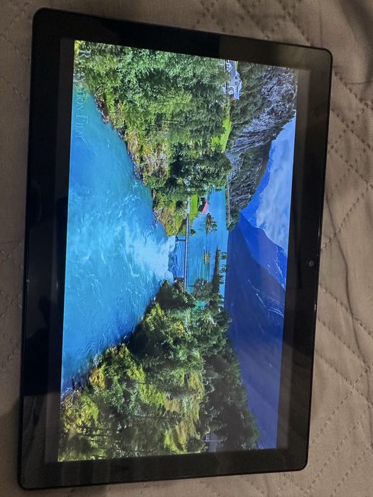 Чисто нов таблет 10.1”