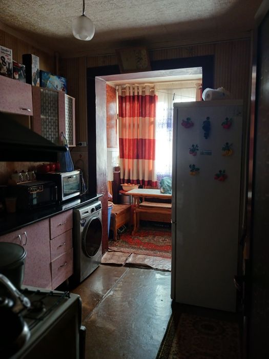 Кенг ва шинам 4 хоналик уй сотувда