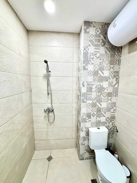 Дава се под наем Двустаен апартамент в Пловдив, Тракия - 71 кв.м за 700 € - Снимка #2