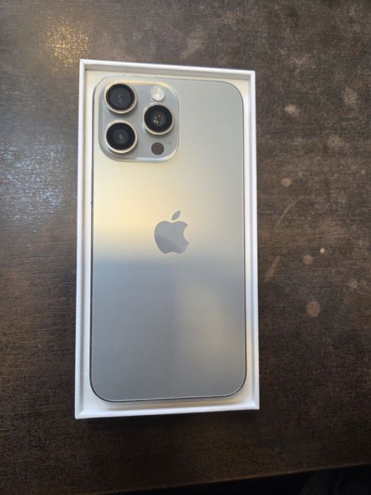 Iphone 15 pro max 256gb