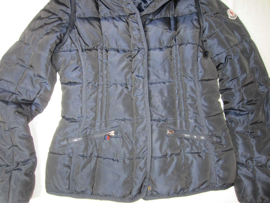 Geaca dama Premium, masura S-M, gluga, stare f.buna