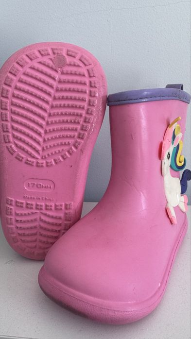 Резиновые сапоги на девочку