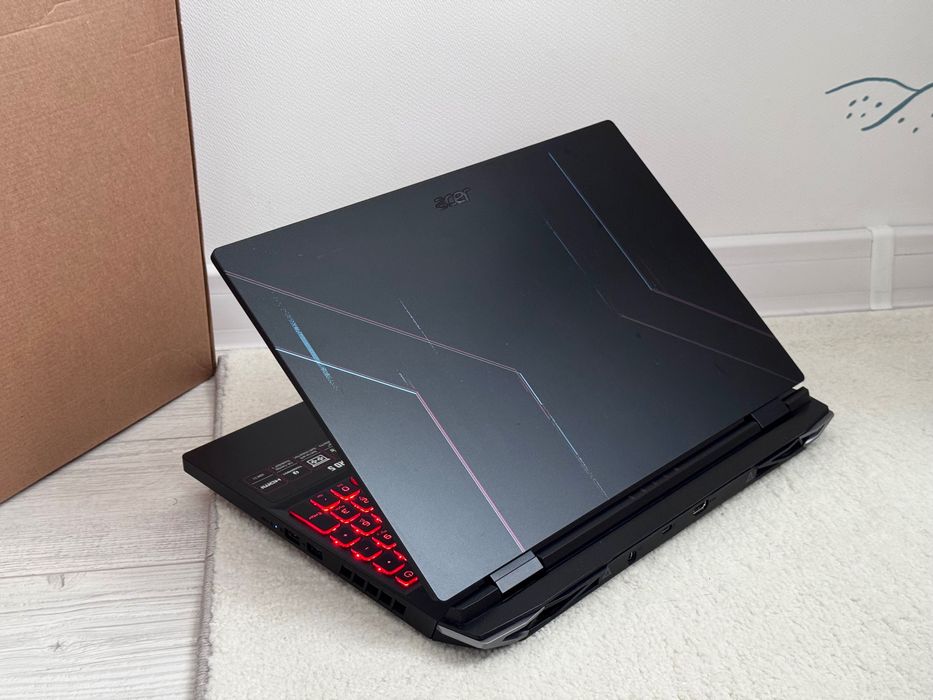 RTX 3050 / i5 12450H / 15.6 144Hz / 512GB / 16gb / Acer NITRO