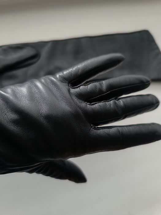 Кожаные женские перчатки до локтя