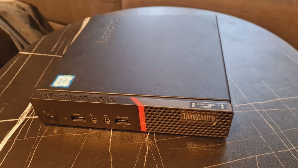 Lenovo ThinkCenter M900 Tiny pc