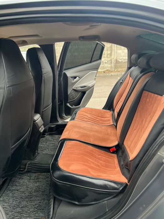 Продам шевроле оникс 2023 года