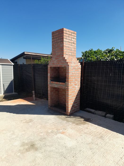 Gratar din caramida ,rustic dar util