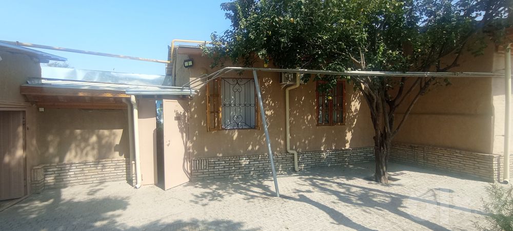 uchaska sotiladi 280.000$