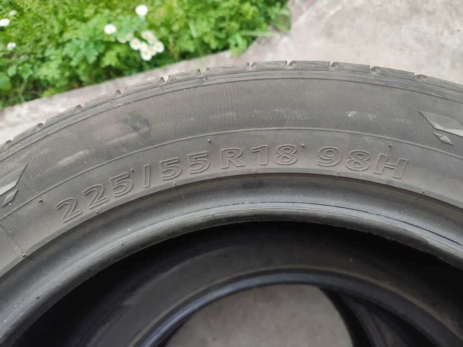 Шины Kumho 255/55R18 98H