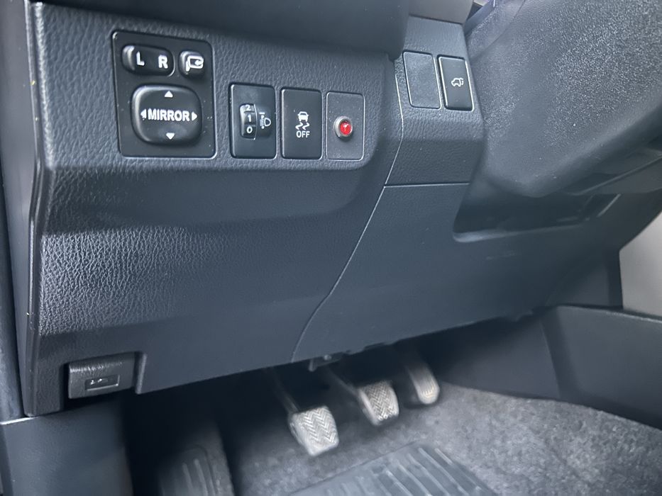 Toyota Rav4 2.0 D-4D, 124 к.с, 179 600 км, КАТО НОВА !