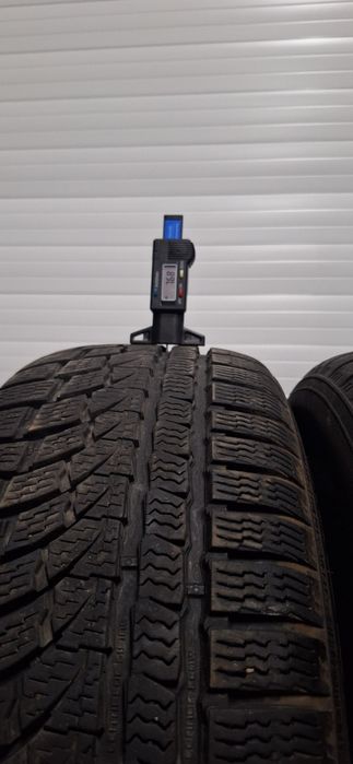 7.7 mm! 205 55 16 Nokian snowproof