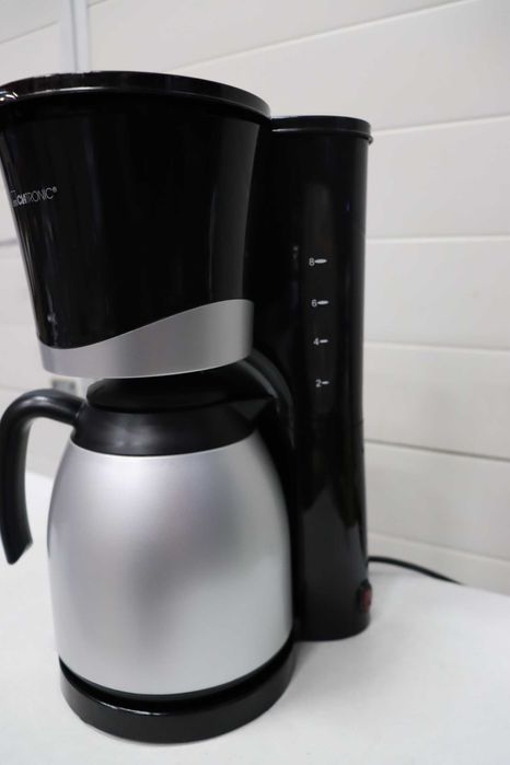 Шварц Кафемашина Clatronic Thermos | Автоматична филтърна кафемашина за 8-10 чаши филтърно кафе | Система против прокапване и автоматично изключване