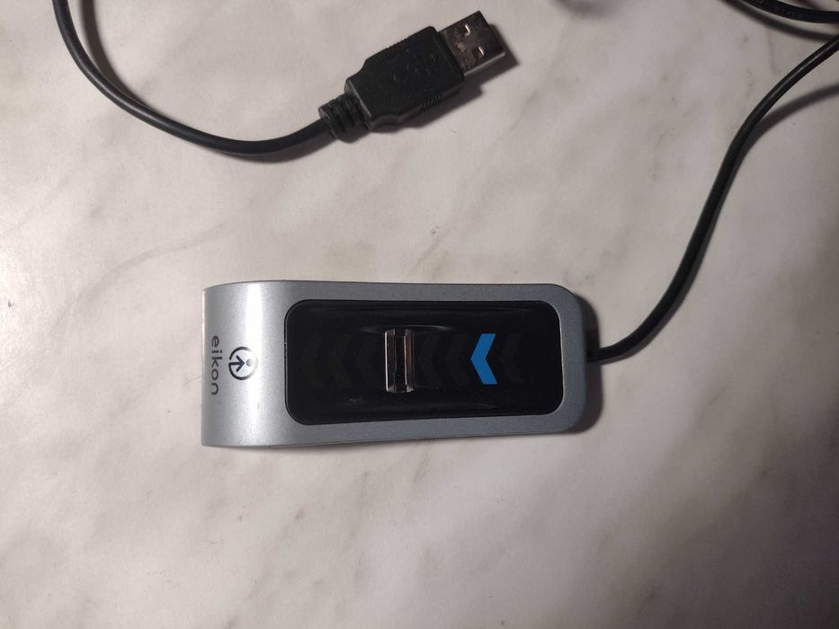 Cititor de amprente Upek Eikon, made in Malaysia, usb 2.0