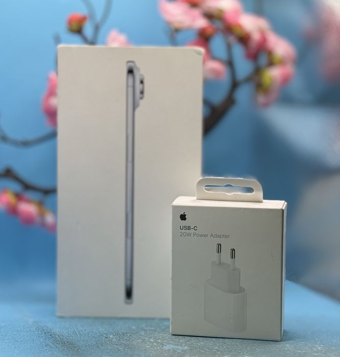 НОВ!!! Apple iPhone Air, 256GB, 5G, Sky Blue + подарък адаптер Apple