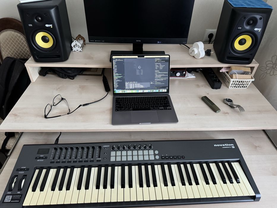 Novation launchkey 61 MIDI