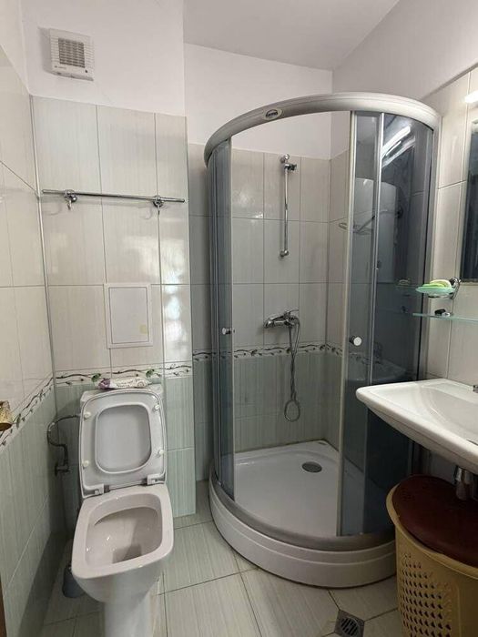 Дава се под наем Двустаен апартамент в Бургас, Лазур - 68 кв.м за 448.8 € - Снимка #3