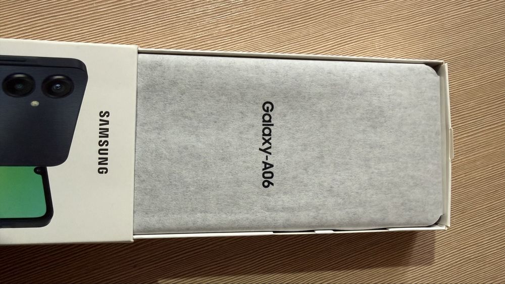 Samsung Galaxy A06 4/64 черный