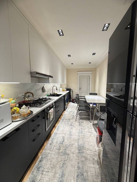 Sergeli metro 4 xona Sotiladi 108 kv 143000$