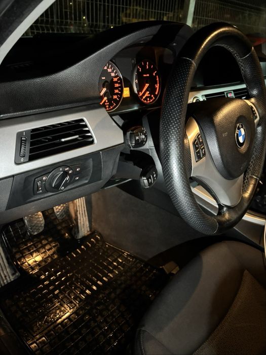BMW e91 320D distribuția în față