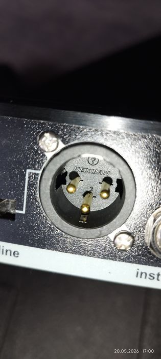 Радио микрофон  Shure QLXD4 beta 58a.