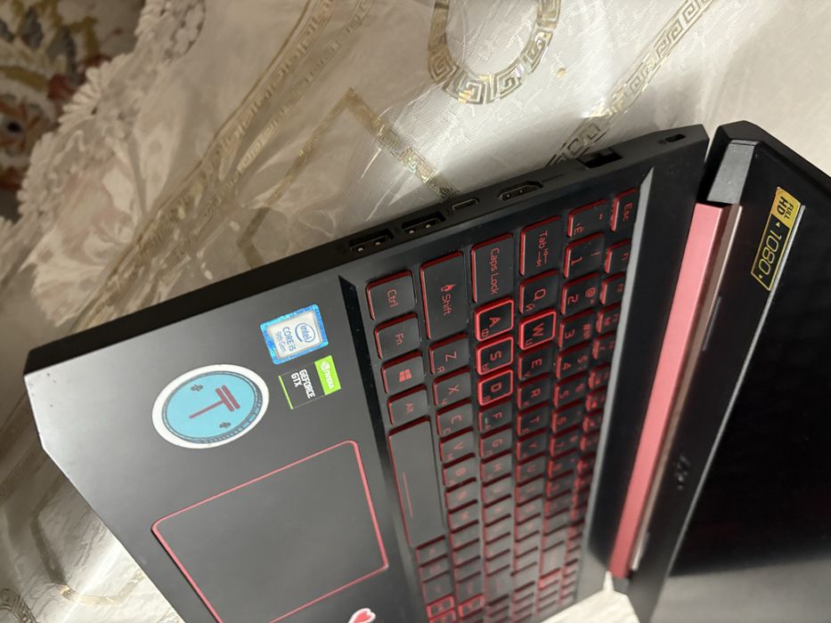 Acer nitro 5 в хорошем сост.