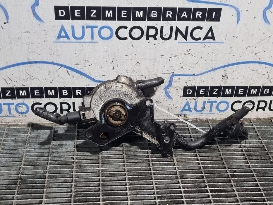 Pompa vacuum Volkswagen Golf V Variant 1.9 TDI 2007 - 2009 (1346) Tandem